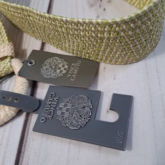 Vince Camuto Woven Belt Size Small Medium - Picture 2 of 6